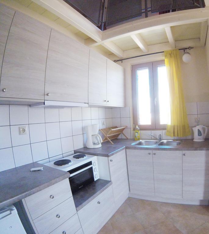 Arapakis Apartment Aegina 外观 照片